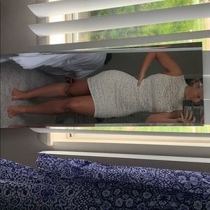 White lace fitted dress